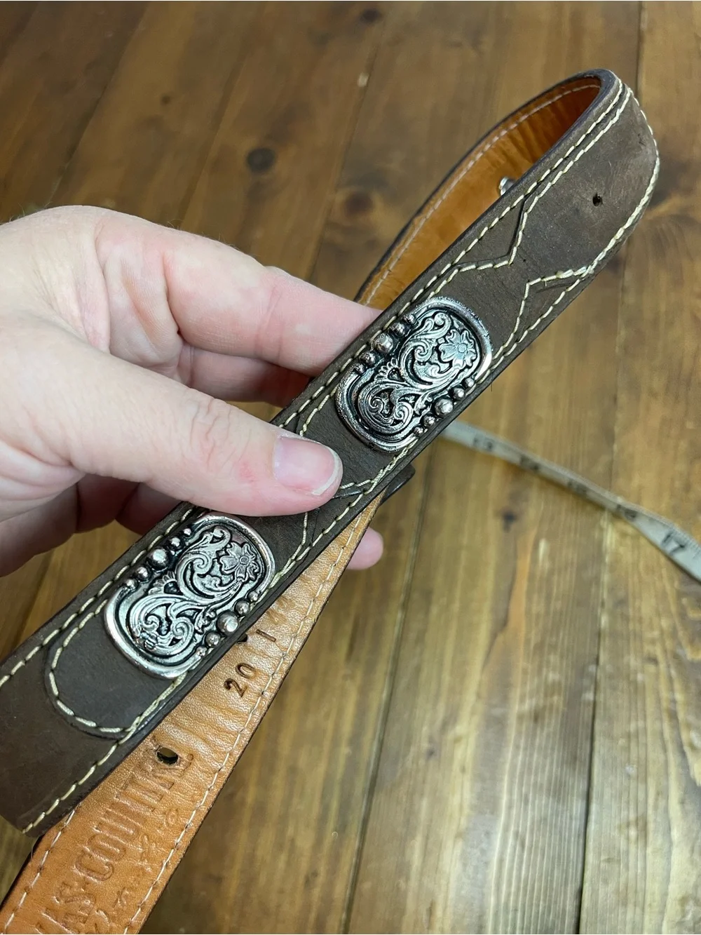 Texas country kids belt brown leather with silvertone hardware
